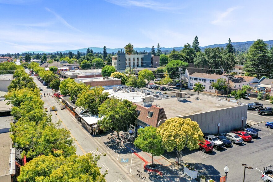More Photos Of 780 Laurel St, San Carlos Bank For Lease