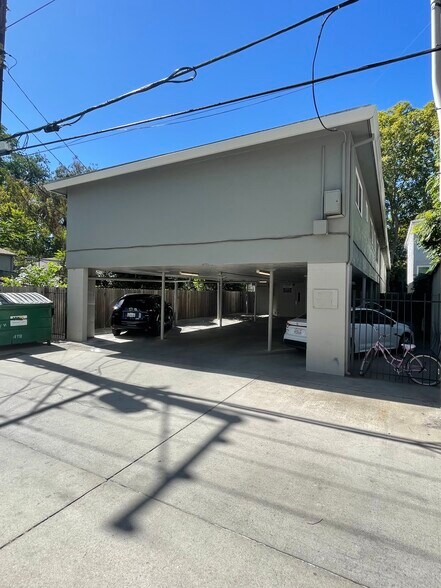 More Photos Of 1317 F St, Sacramento Apartments For Sale