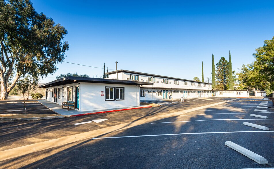 More Photos Of 2255 Bird St, Oroville Apartments For Sale