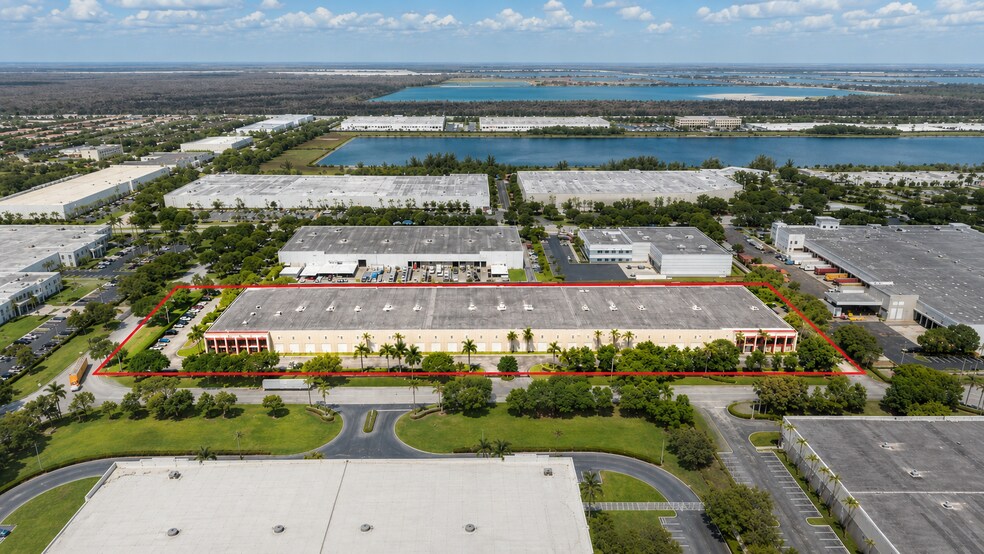 More Photos Of 9330-9340 NW 110th Ave, Miami Warehouse For Lease