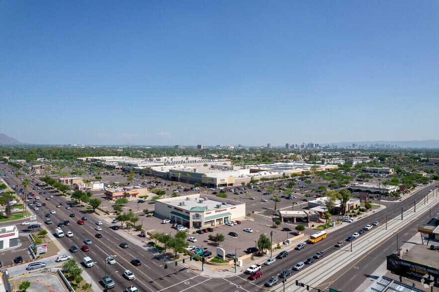 More Photos Of 1703 W Bethany Home Rd, Phoenix Unknown For Lease