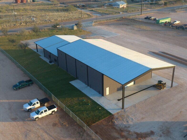 More Photos Of 4516 County Rd 130, Midland Warehouse For Sale