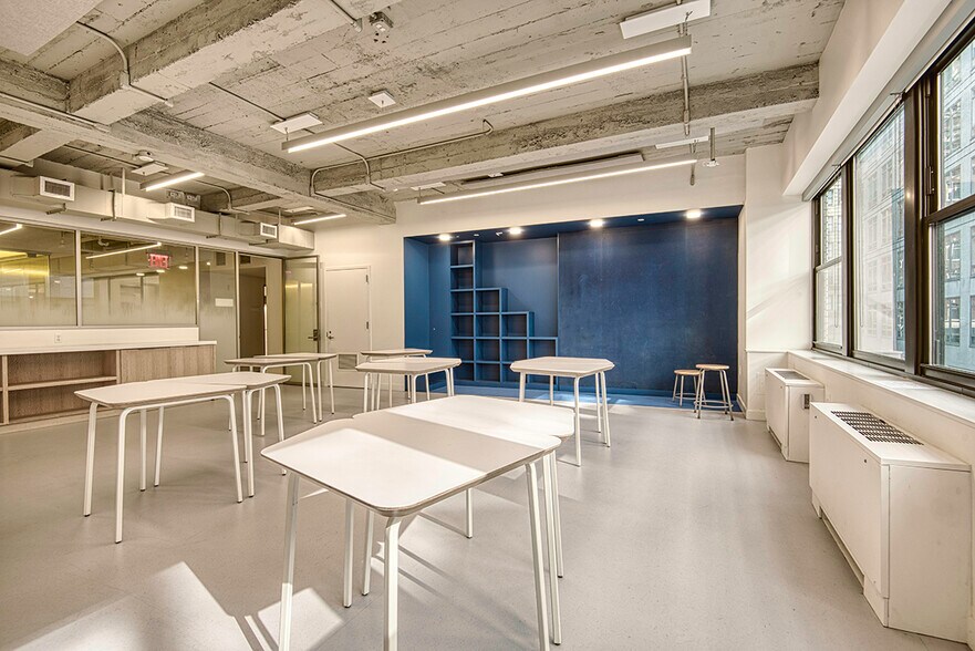 More Photos Of 156 William St, New York Medical For Lease