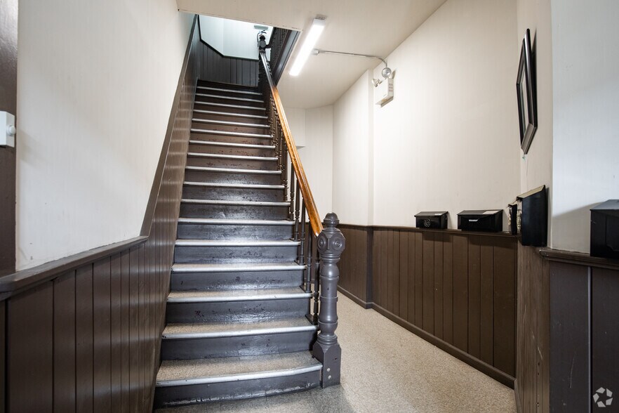 More Photos Of 103-107 S Tyson Ave, Floral Park Apartments For Sale