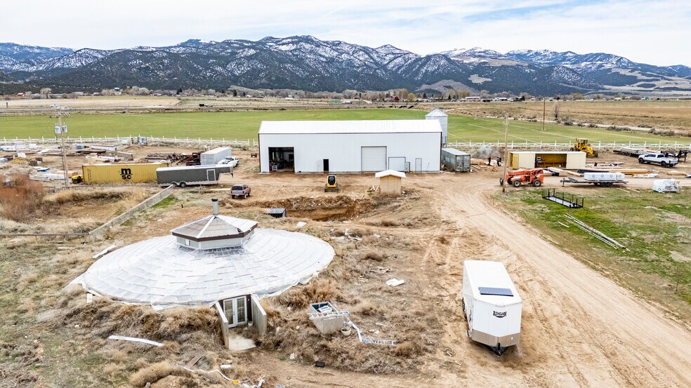 More Photos Of 700 N Center Street, Summit Land For Sale