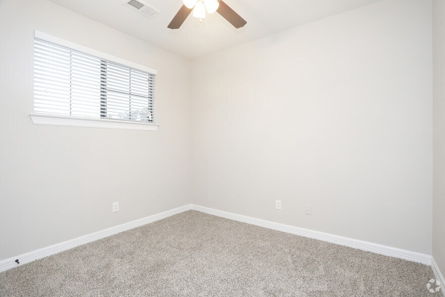 More Photos Of 14827 Mittlestedt Champions Dr, Houston Apartments For Sale