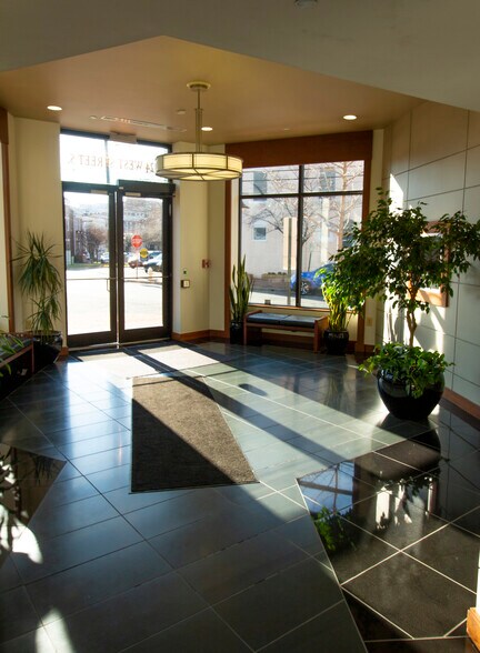 More Photos Of 124 S West St, Alexandria Office For Lease