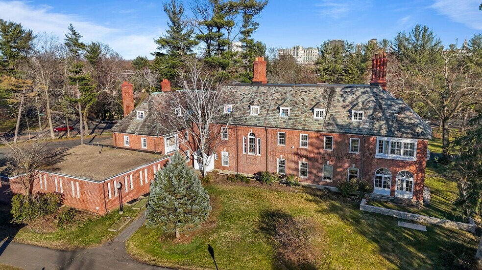 More Photos Of 1265 Asylum Ave, Hartford Lodge Meeting Hall For Lease