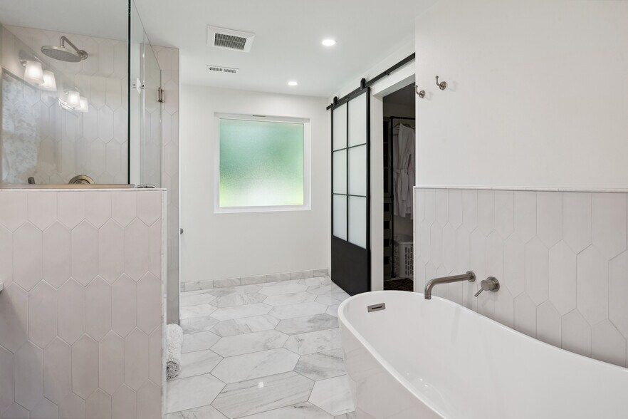 More Photos Of 19012 NE 139th St, Brush Prairie Specialty For Sale