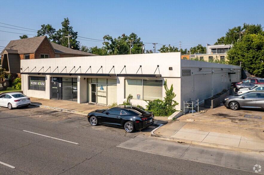 More Photos Of 1217 N Classen Blvd, Oklahoma City Storefront Retail Office For Lease