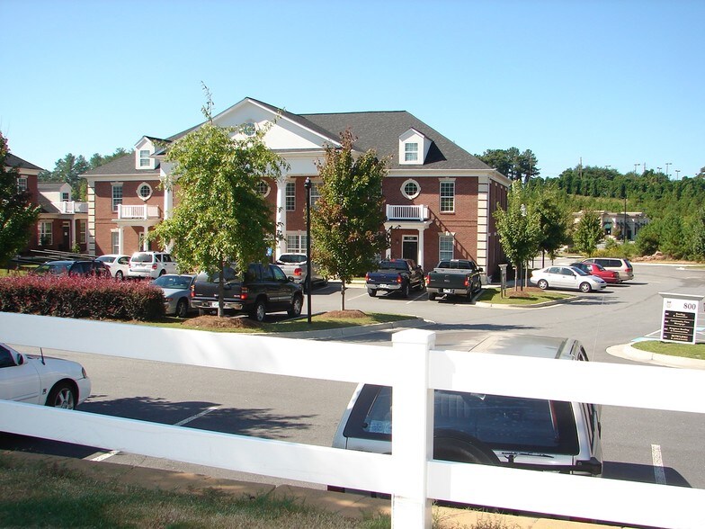 More Photos Of 3105 Creekside Village Dr, Kennesaw Office For Sale