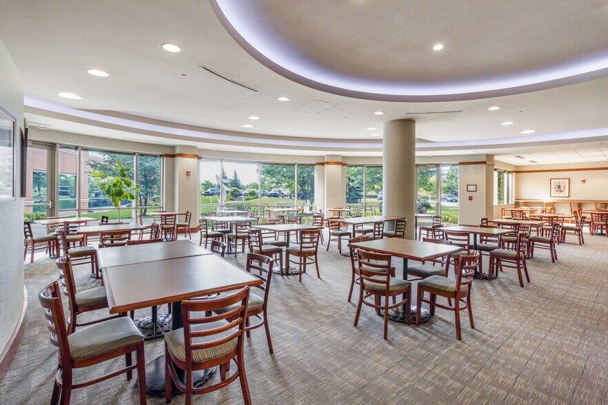 More Photos Of 10000 Innovation Dr, Wauwatosa Office For Lease