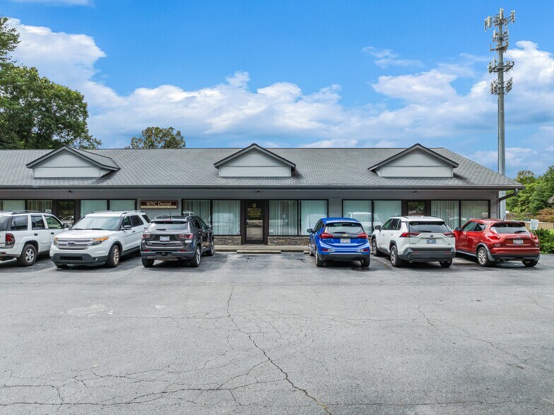 Primary Photo Of 3179 Sweeten Creek Rd, Asheville General Retail For Lease