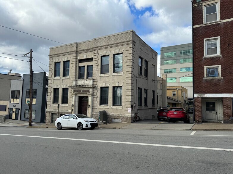 More Photos Of 35 W Pittsburgh St, Greensburg Office For Sale