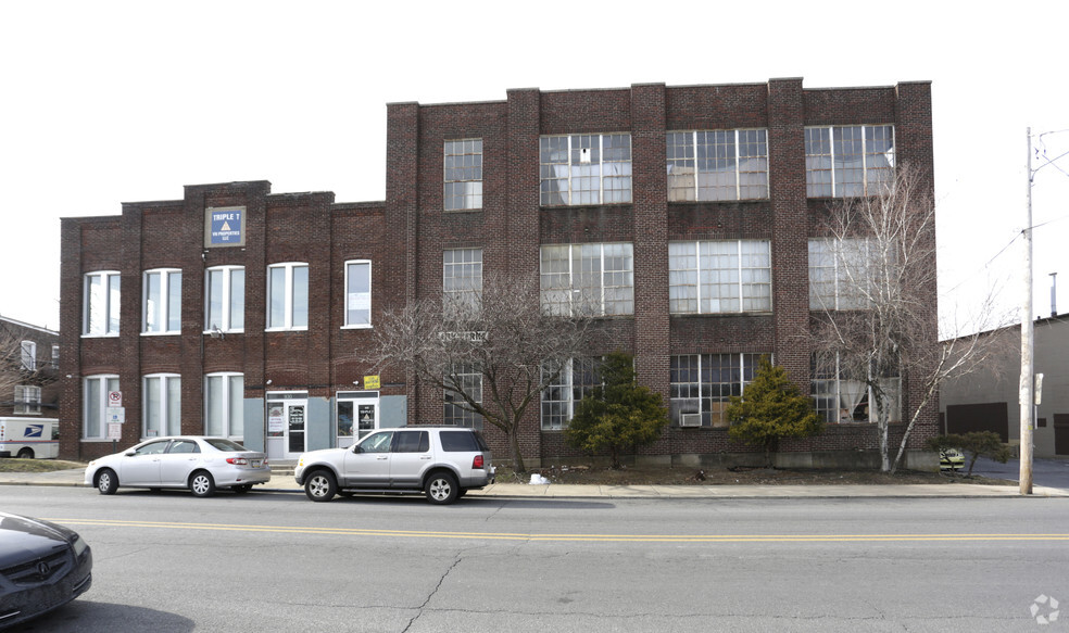 Primary Photo Of 928-936 N 4th St, Allentown Office For Lease