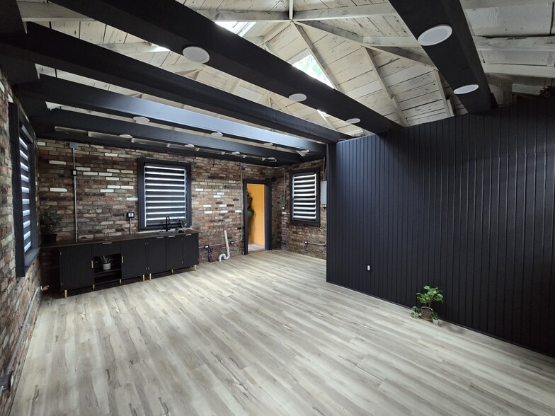 More Photos Of 6011 Joy Rd, Detroit Office For Sale