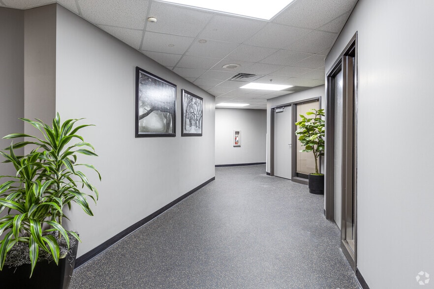 More Photos Of 540 Fairview Ave, Saint Paul Unknown For Lease