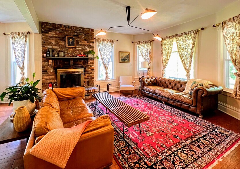 More Photos Of 42-50 Stoney Clove -1, Hunter Apartments For Sale