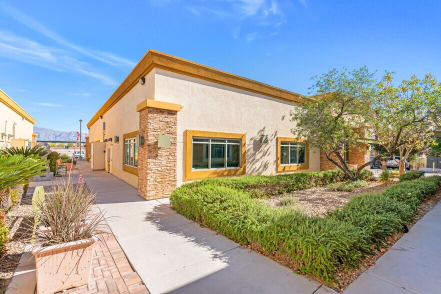 More Photos Of 4130 N Martin Luther King Blvd, North Las Vegas Office For Sale