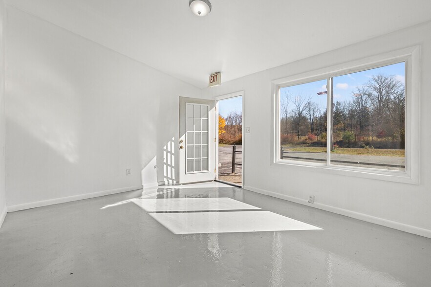 More Photos Of 5979 Route 82, Stanfordville Restaurant For Lease