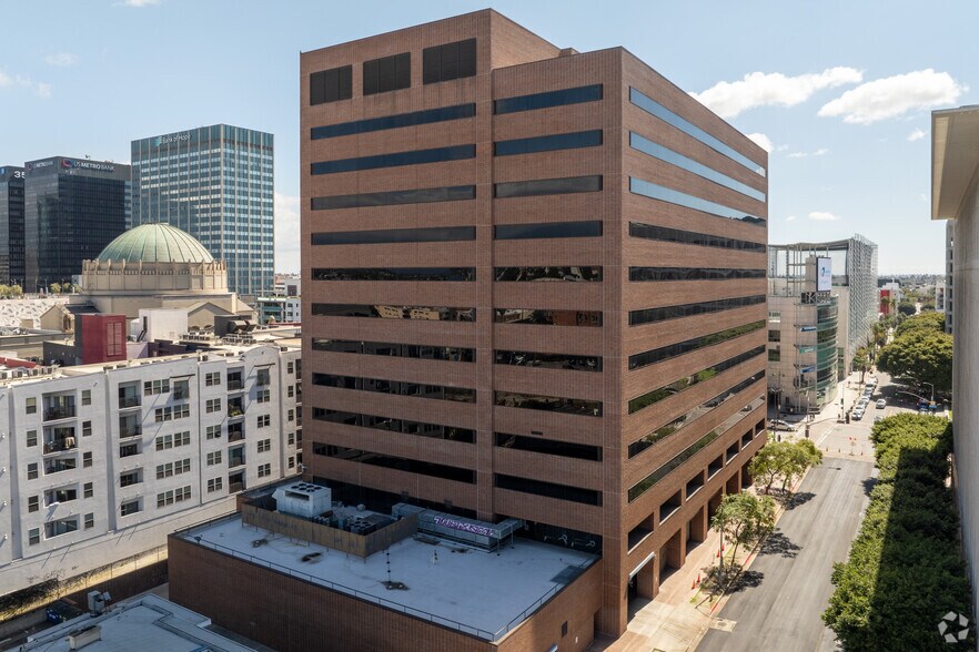 More Photos Of 3699 Wilshire Blvd, Los Angeles Office For Sale