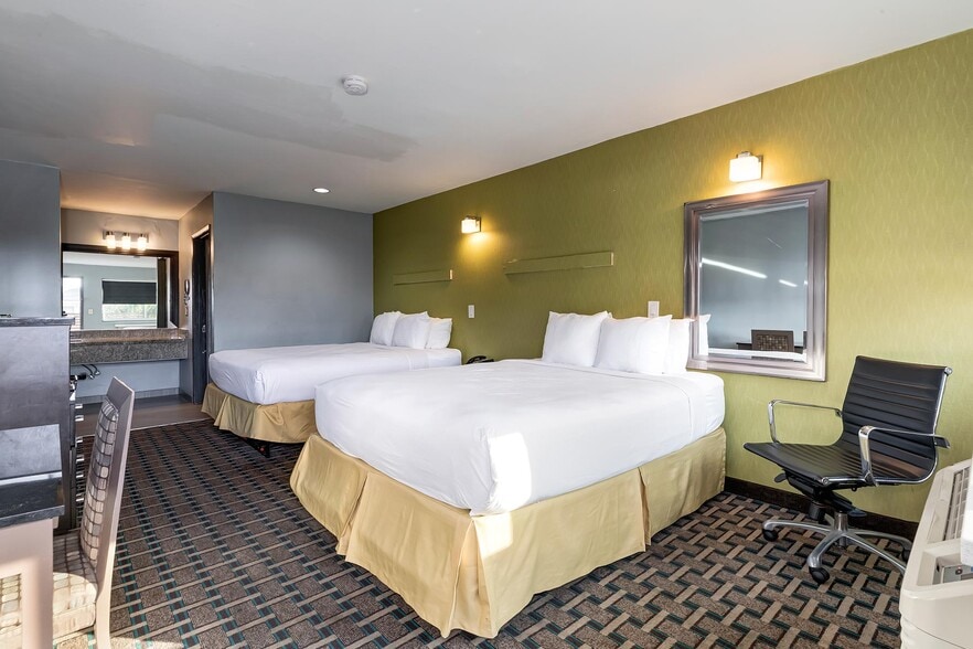 More Photos Of 1717 S Vermont Ave, Los Angeles Hotel For Sale