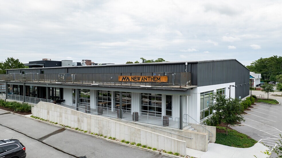 More Photos Of 110 Greenfield St, Wilmington General Retail For Sale