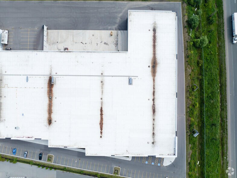 More Photos Of 203 Abbotside Way, Caledon Warehouse For Lease