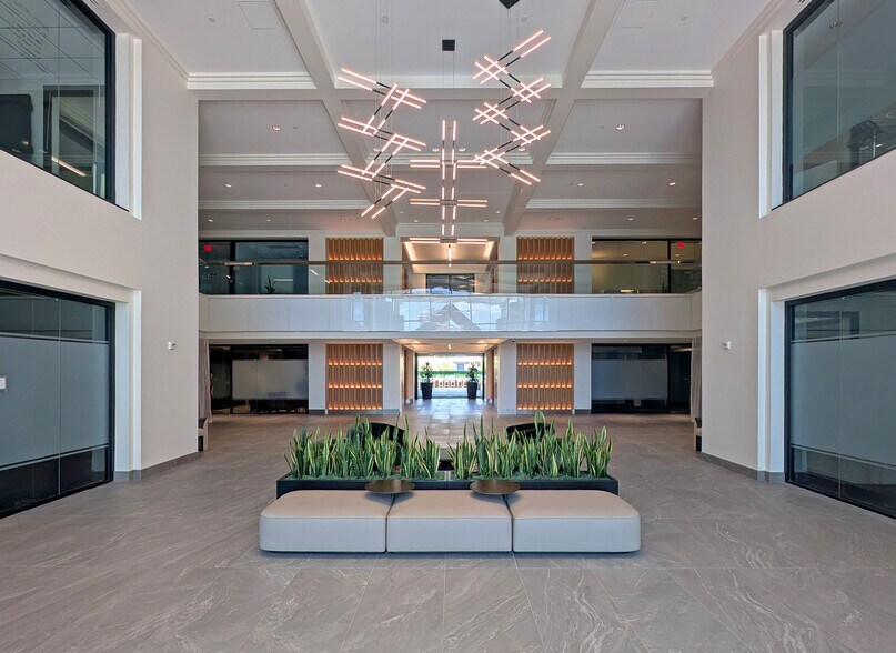 More Photos Of 5090 N 40th St, Phoenix Office For Lease