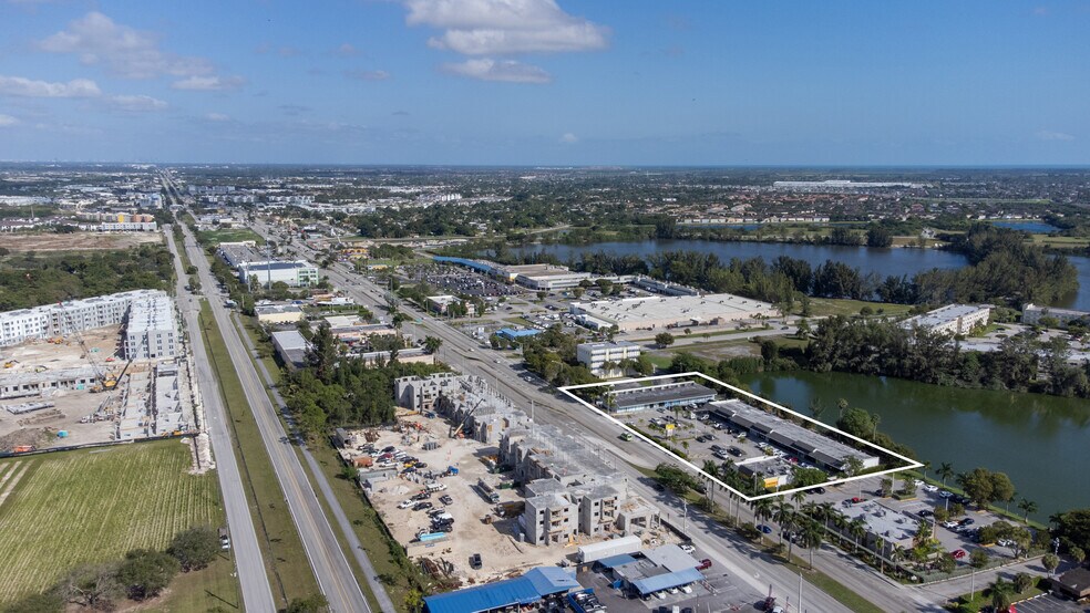 More Photos Of 27525-27591 S Dixie Hwy, Naranja Unknown For Lease