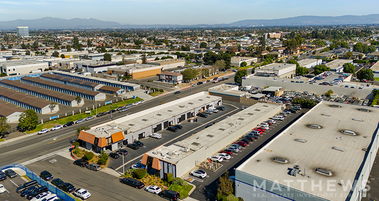 Primary Photo Of 7602 Talbert Ave, Huntington Beach Light Manufacturing For Lease