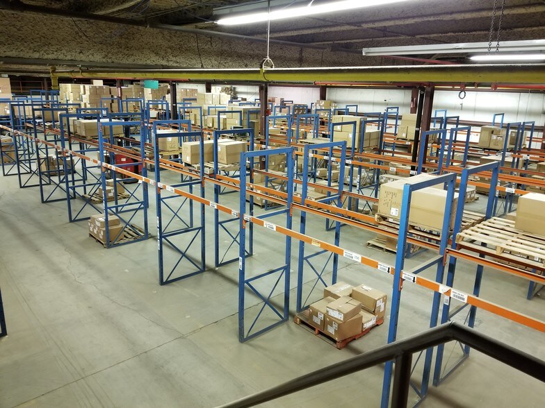 More Photos Of 5 Hudson Park Dr, Hudson Manufacturing For Lease