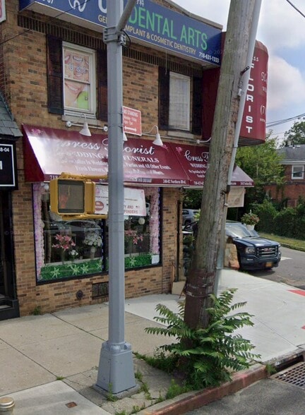Primary Photo Of 24802 Northern Blvd, Douglaston General Retail For Lease