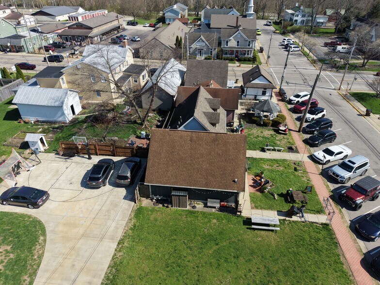 More Photos Of 195 S Main St, Waynesville Freestanding For Sale