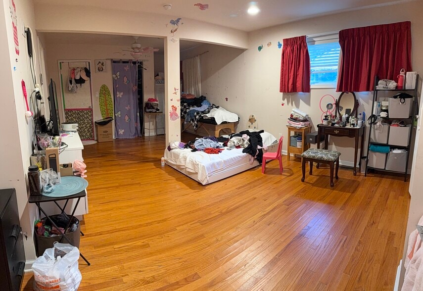 More Photos Of 3147 Shallowford Rd, Atlanta Office For Sale