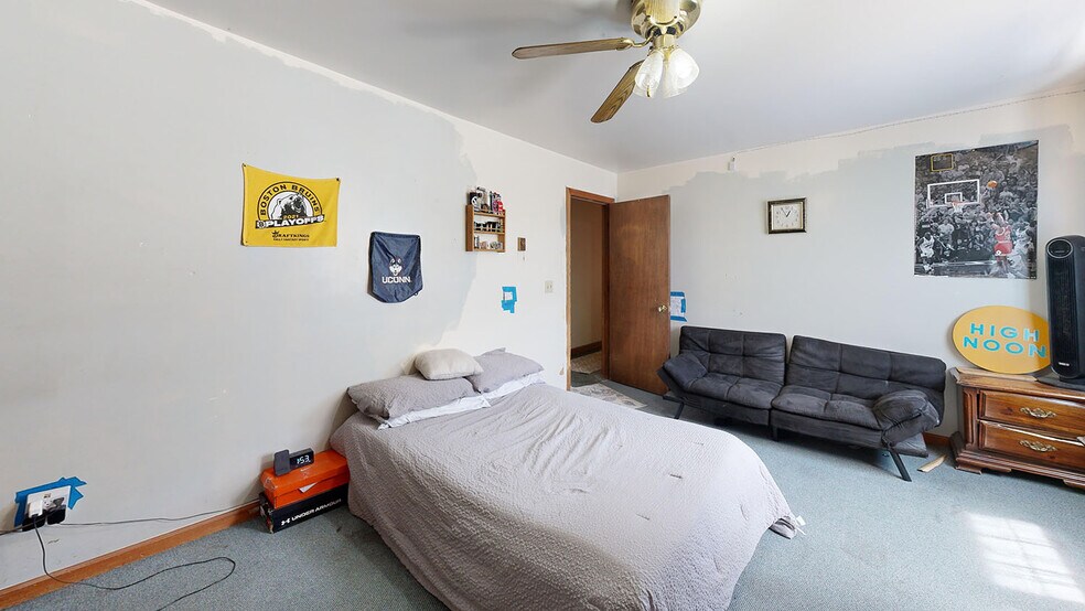 More Photos Of 356 Tuckie Rd, North Windham Industrial For Sale