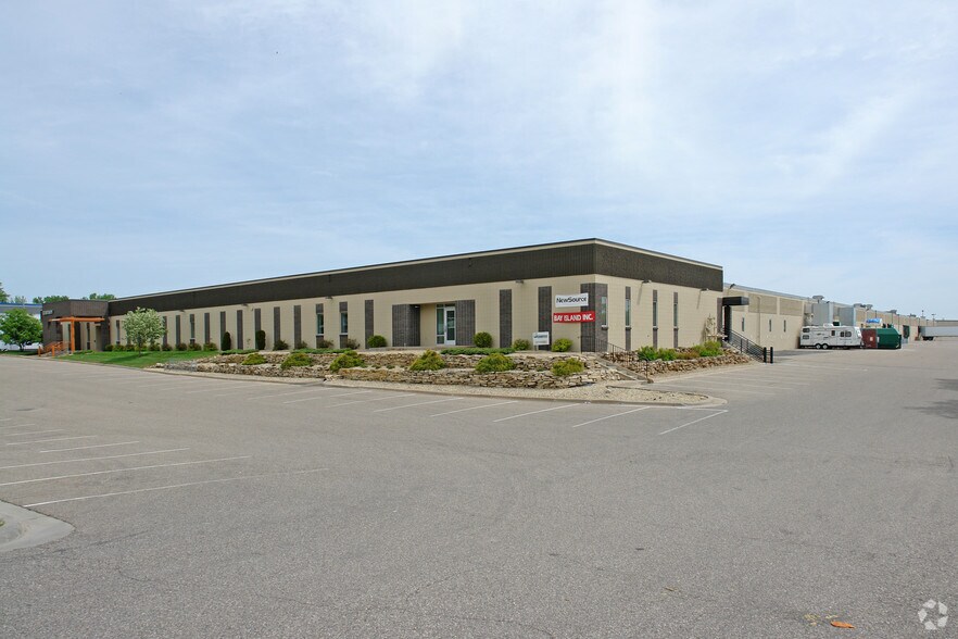 Primary Photo Of 9231 Penn Ave S, Bloomington Manufacturing For Lease