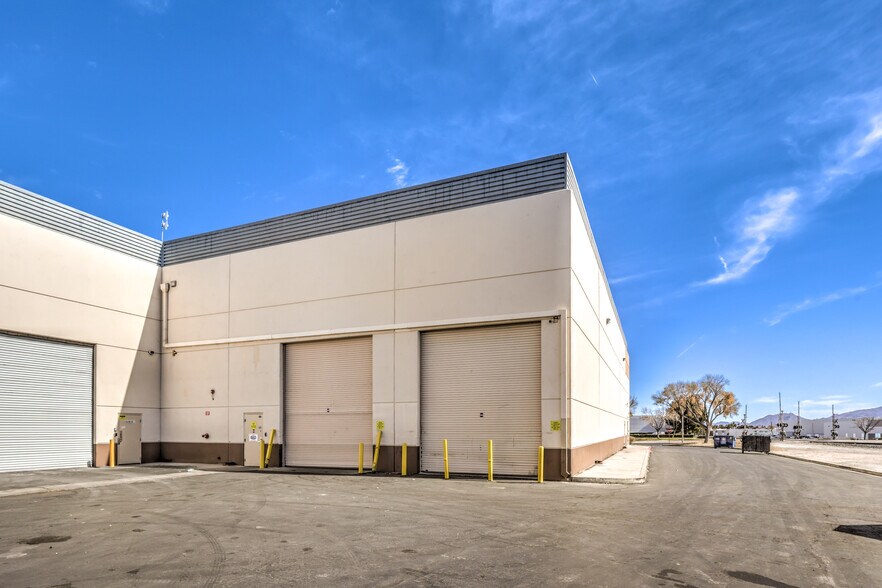 More Photos Of 955 Grier Dr, Las Vegas Light Distribution For Lease