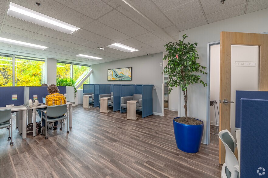 More Photos Of 9620 NE Tanasbourne Dr, Hillsboro Coworking Space