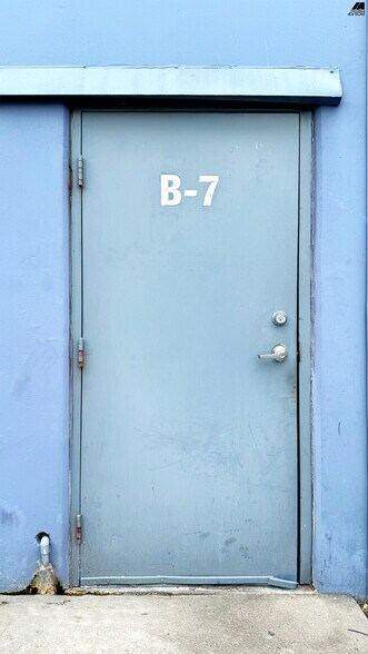 More Photos Of 4960 NW 165th St, Miami Warehouse For Sale