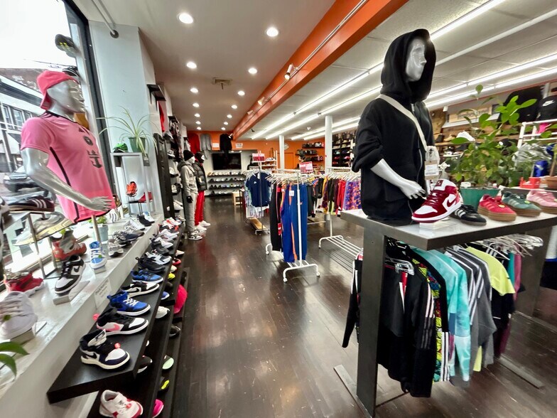 More Photos Of 20-34 Park Ave, Paterson Office For Sale