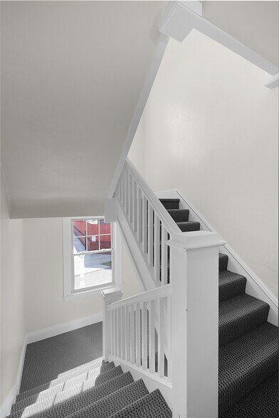 More Photos Of 8702 Detroit Ave, Cleveland Apartments For Sale