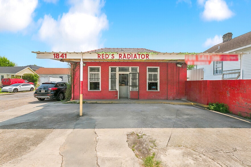 More Photos Of 1839-41 Elysian Fields ave, New Orleans Light Distribution For Sale