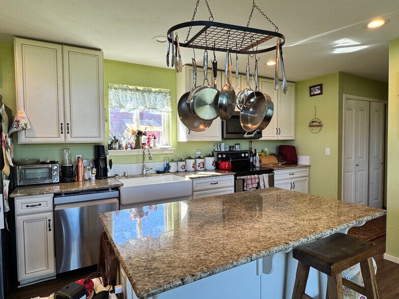 More Photos Of 886 W Beach Rd, Coupeville Land For Sale