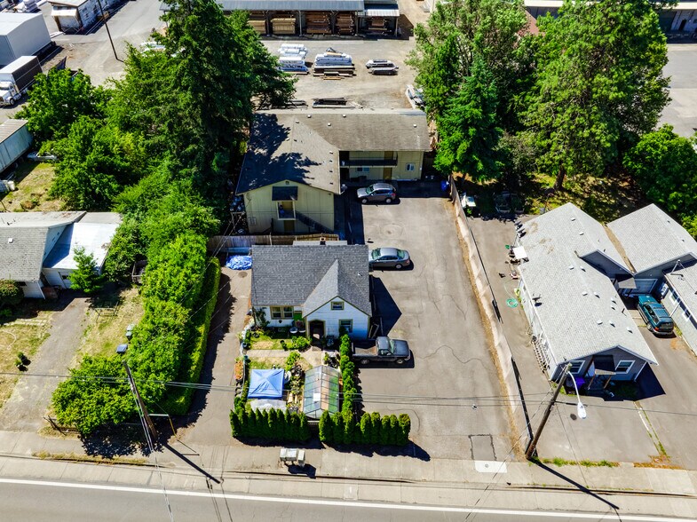 More Photos Of , Eugene Multifamily For Sale