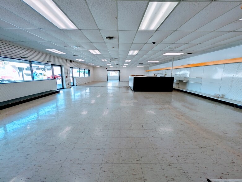 More Photos Of 1122 Charles St, North Providence Freestanding For Sale