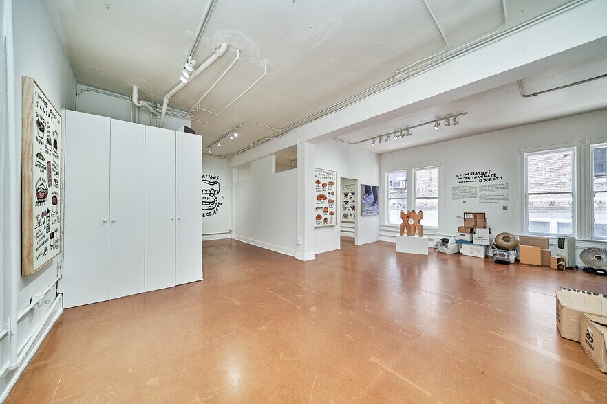 More Photos Of 118 Winston St, Los Angeles General Retail For Sale