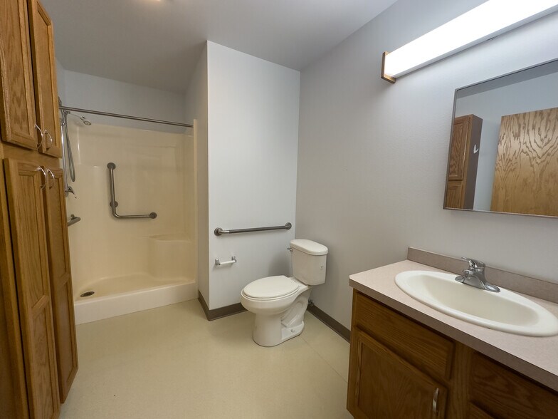 More Photos Of 112 S. Main st, Harlem Congregate Senior Housing For Sale