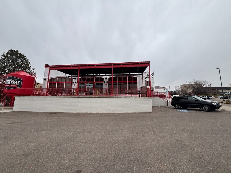 More Photos Of 6575 Greenwood Plaza Blvd, Greenwood Village Restaurant For Sale