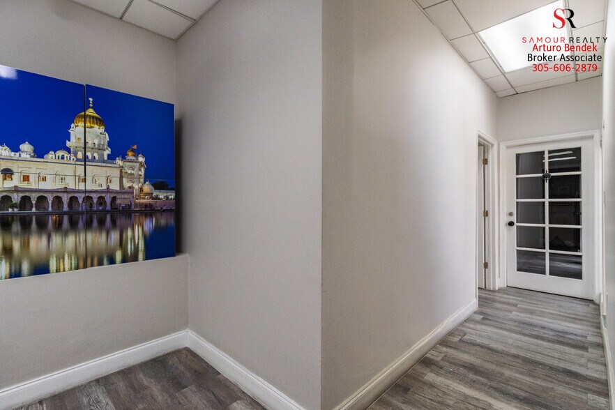 More Photos Of 3337 NW 74th Ave, Miami Warehouse For Sale